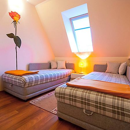 Apartamenty Na Wyspie - Roza Wiatrow Swinoujscie Room photo