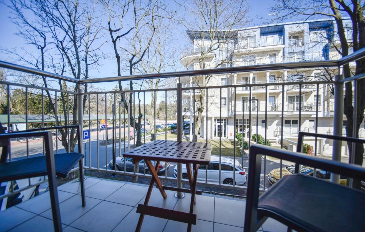 Apartamenty Na Wyspie - Roza Wiatrow Swinoujscie Exterior photo
